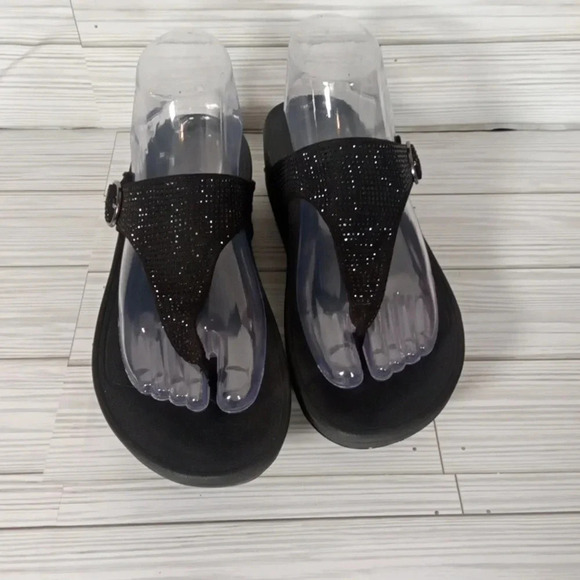 Comfort black sequence tong Sandals women's size 7/8 - Picture 2 of 6